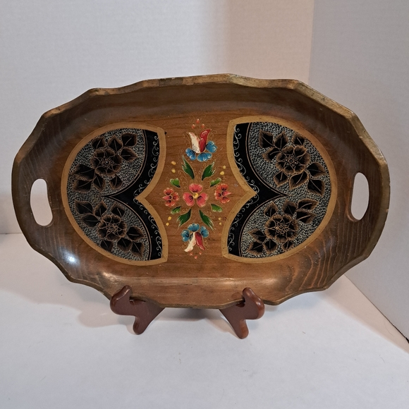 Vintage Floral Hand Painted Gold Mid Century Wood Serving Tray. - Picture 4 of 7